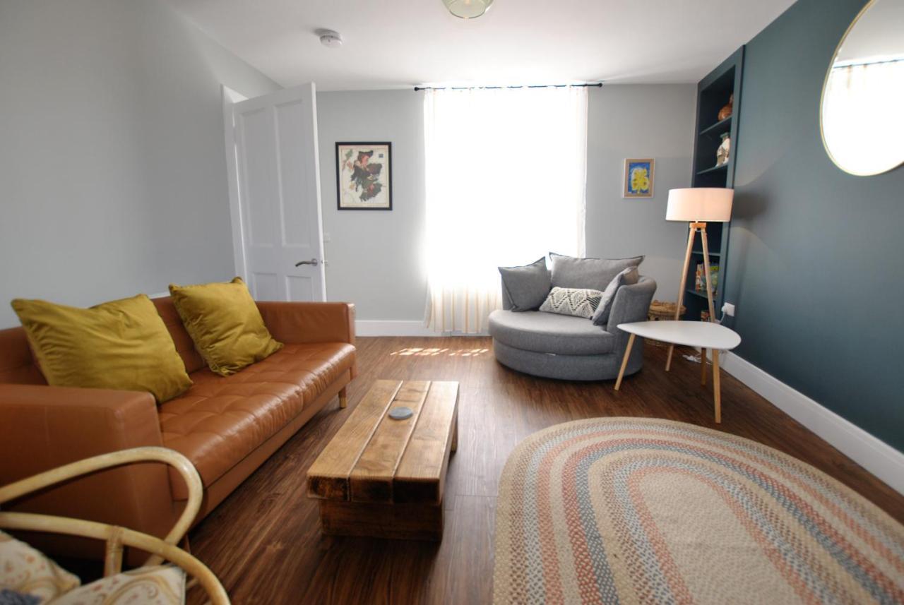 Auld Fishers Catch- Homely Apartment Near The Sea Анстрътър Екстериор снимка
